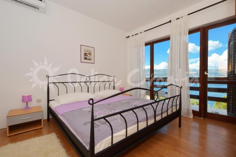 Villa Fjaba - By The Sea - With The Big Terraces & Great Sea View Трогир Экстерьер фото