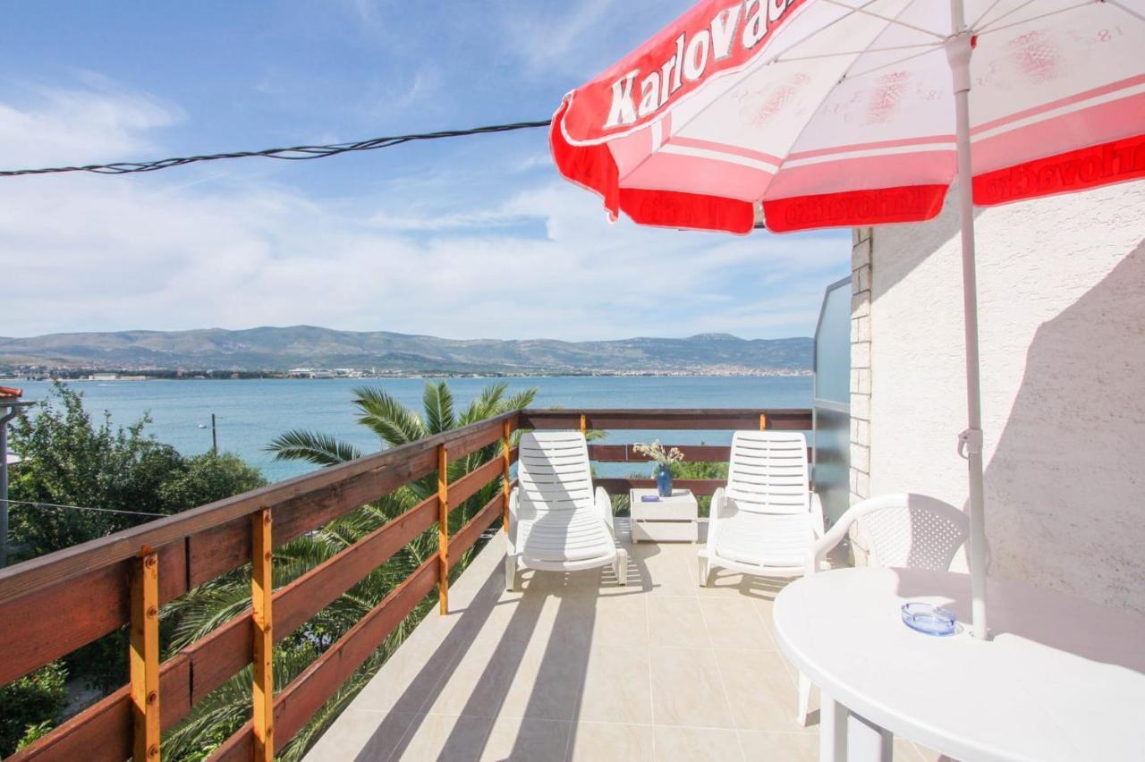 Villa Fjaba - By The Sea - With The Big Terraces & Great Sea View Трогир Экстерьер фото