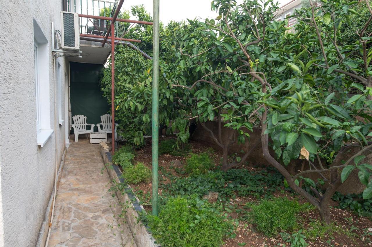 Villa Fjaba - By The Sea - With The Big Terraces & Great Sea View Трогир Экстерьер фото