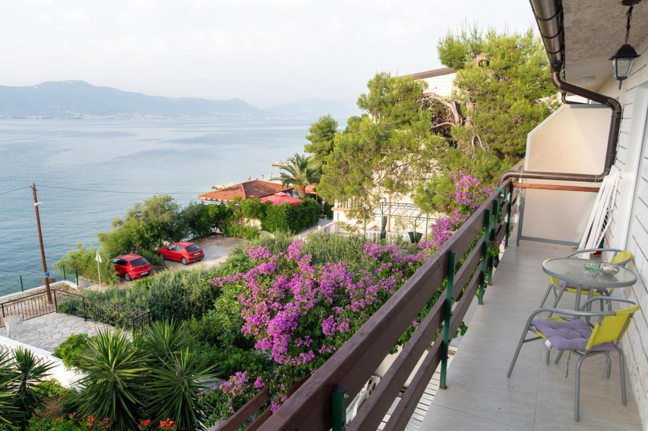 Villa Fjaba - By The Sea - With The Big Terraces & Great Sea View Трогир Экстерьер фото