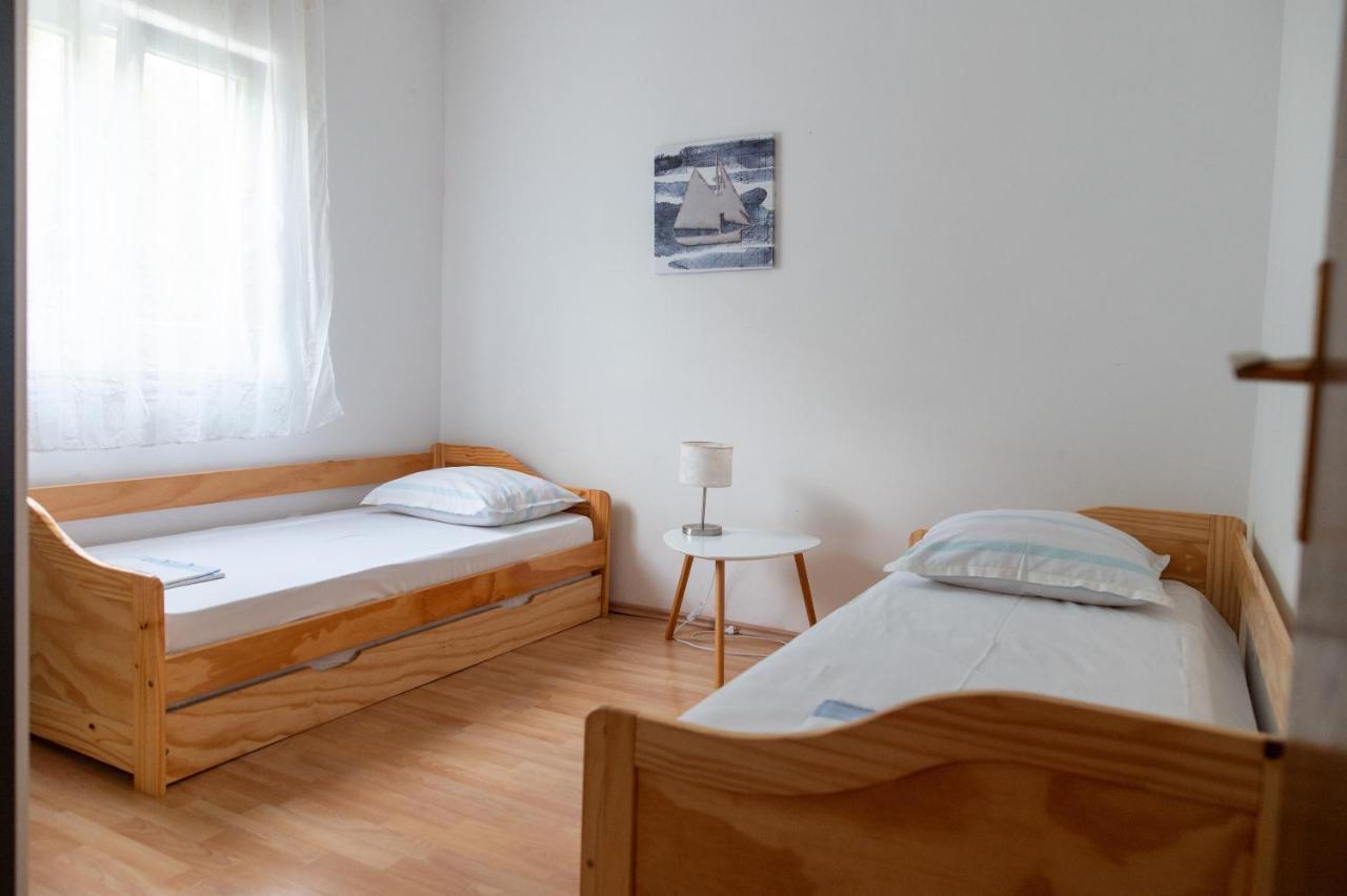 Villa Fjaba - By The Sea - With The Big Terraces & Great Sea View Трогир Экстерьер фото